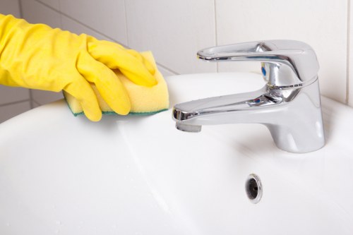 Final dust and residue removal after builders cleaning in Pimlico